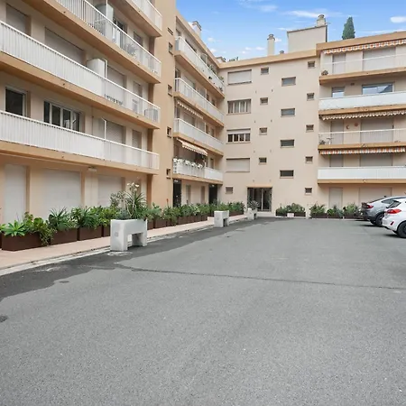 Vina Del Mare - Happy *